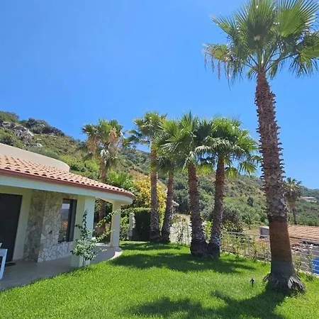 Jolanda - Costa Degli Dei Villa *