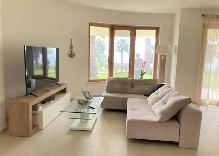 Jolanda - Costa Degli Dei فيلة